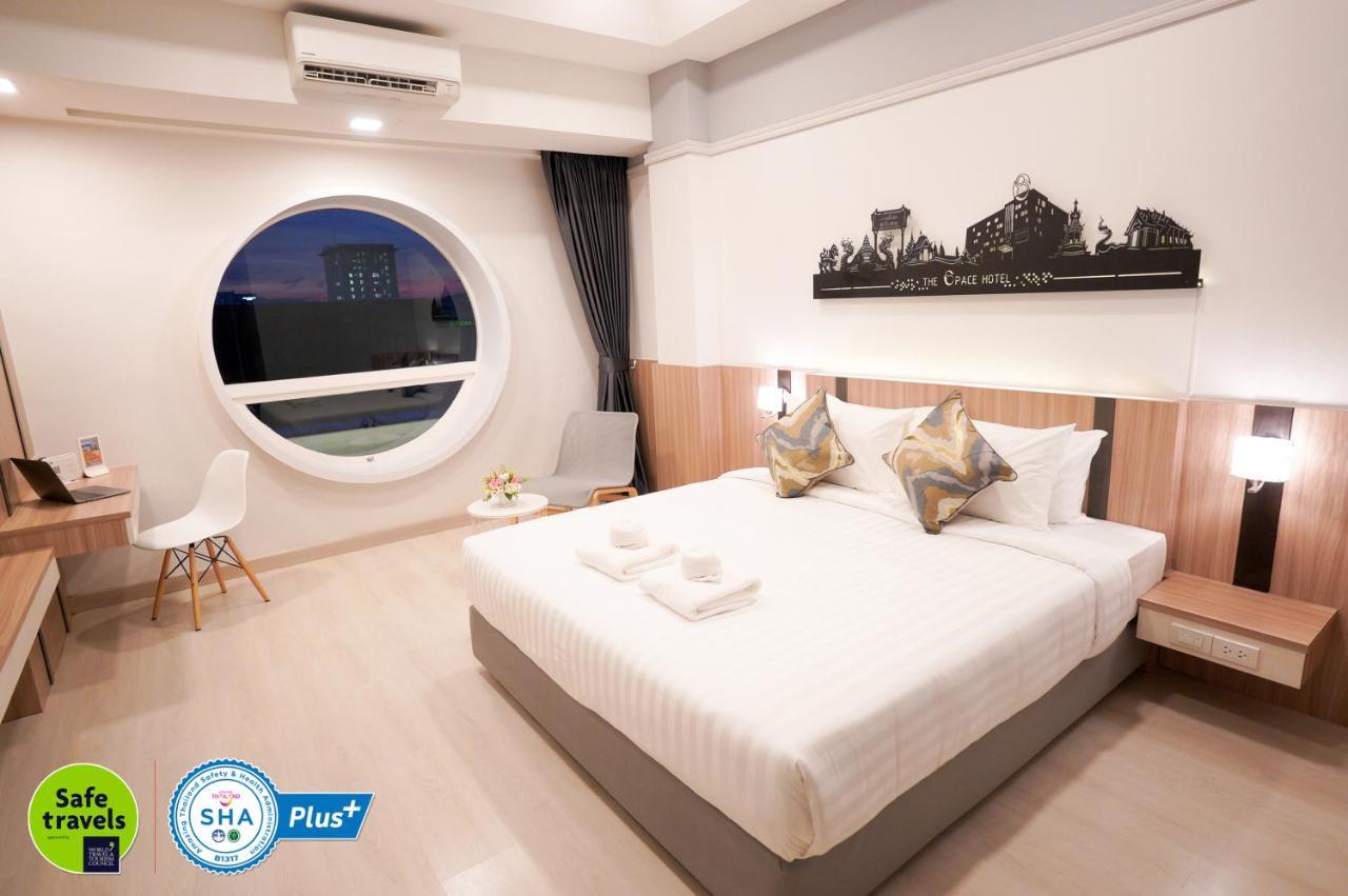 The Space Hotel Chiang Rai Exterior foto