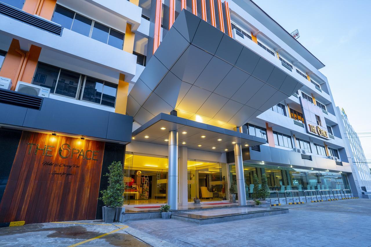 The Space Hotel Chiang Rai Exterior foto